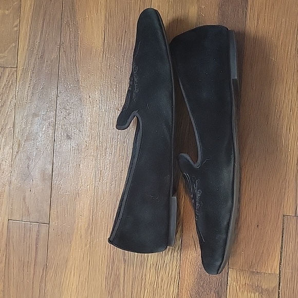 Vionic Women's Black Embroidered Slip-On Flats - Picture 5 of 12